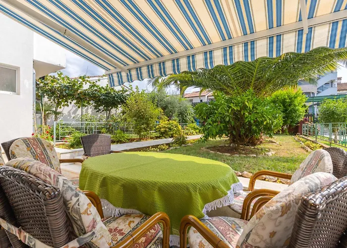 House Sungarden